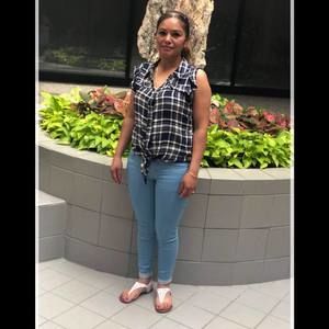 Meet your Posher, Cecilia